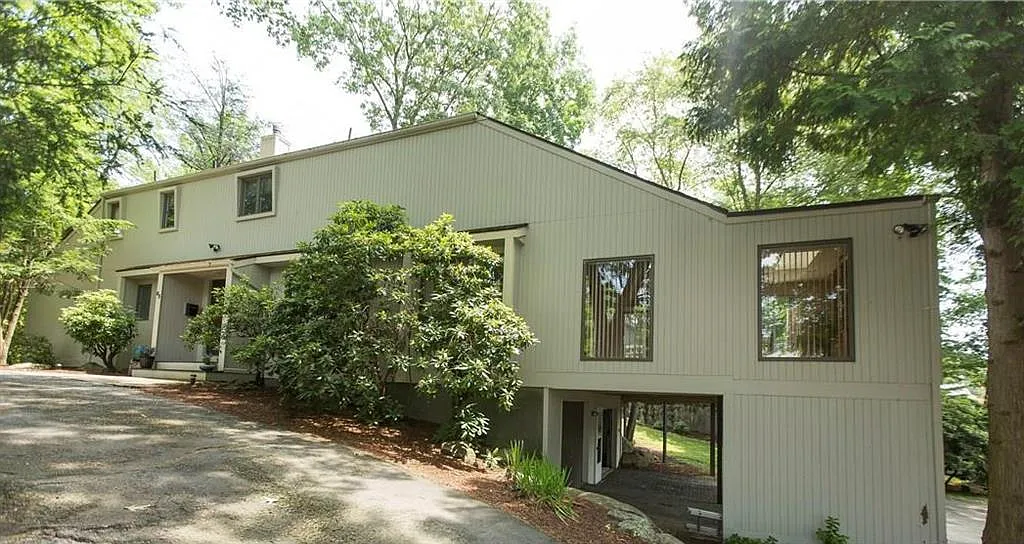 1754606074-65 Orchard Dr